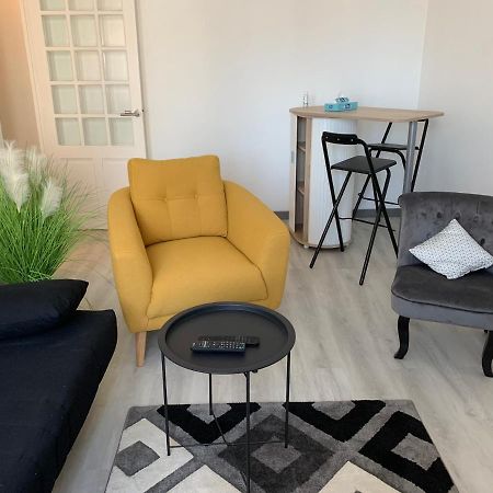 Le Mans 3 Appartements , proche de toutes commodités Esterno foto