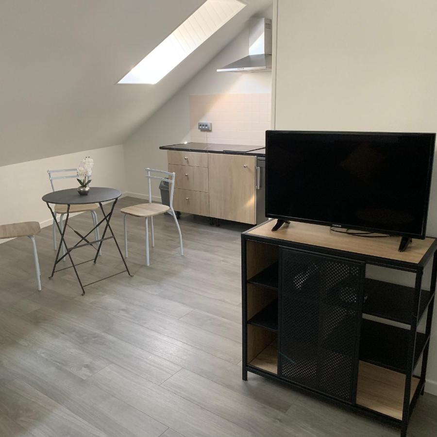 Le Mans 3 Appartements , proche de toutes commodités Esterno foto