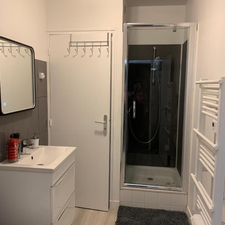 Le Mans 3 Appartements , proche de toutes commodités Esterno foto